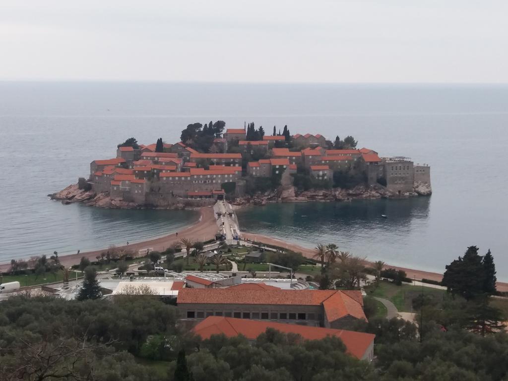Apartments Muhar Sveti Stefan Exterior foto